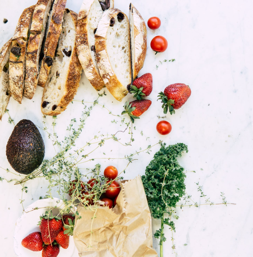 Alimentos que blanquean los dientes